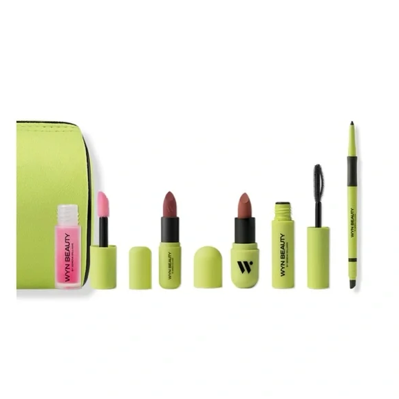 WYN Beauty Makeup Set NWT - Picture 2 of 4